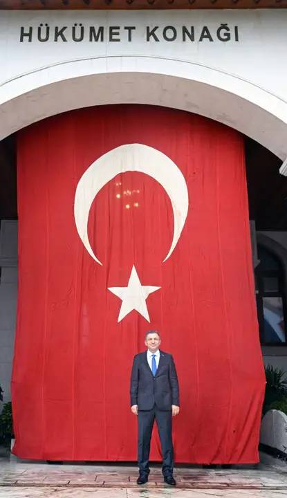 Cumhuriyetimize Tanık Türk Bayrağı Antalya’da Dalgalanıyor 5